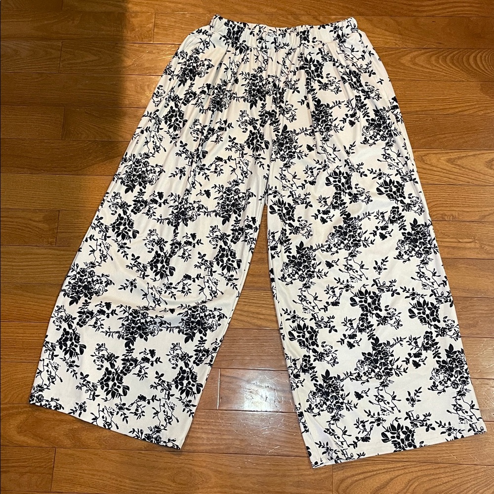 Cider Floral Wide Leg Pants